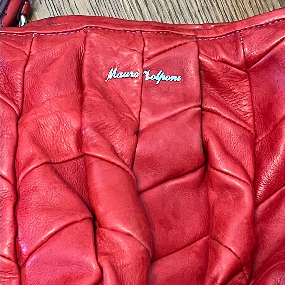 Italian Made Mauro Volponi Red Leather Tote Shoulder Bag - Picture 3 of 16
